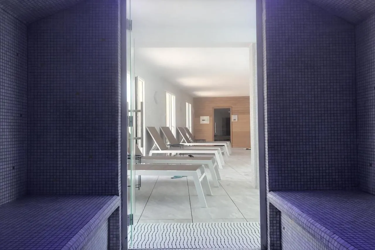 ****  Cristal Hotel & Spa Cannes France